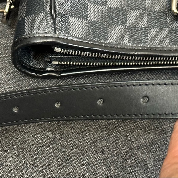 Authentic LV - Picture 10 of 10